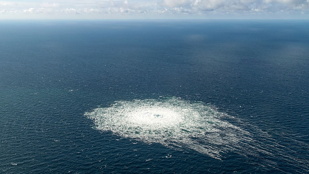 The gas leak at the Nord Stream 2 gas pipeline as it is seen from the Danish Defence's F-16 rejection response off the Danish Baltic island of Bornholm, south of Dueodde, September 27, 2022. /CFP