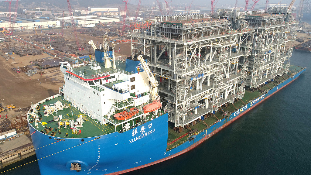 An integrated construction LNG modular plant was delivered in Qingdao City, east China's Shandong Province, March 7, 2023. /CFP