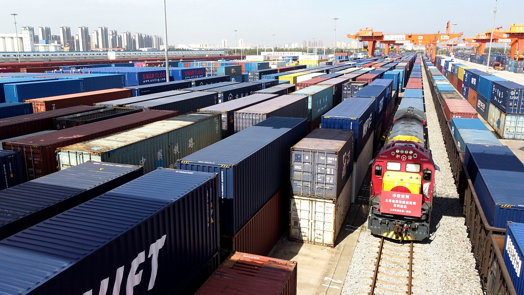 A China-Europe freight train from Turkmenistan arrives in Xi'an, northwest China's Shaanxi Province, August 31, 2022. /CFP
