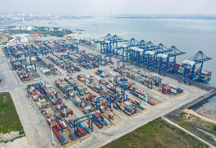 This aerial photo shows a view of the Yangpu international container terminal in the Yangpu Economic Development Zone, south China's Hainan Province, December 10, 2022. /Xinhua