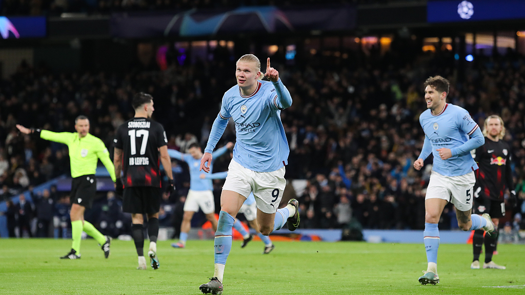 Erling Haaland (#9) celebrates after scoring his fifth goal for Manchester City in the Champions League round of 16 second leg against RB Leipzig in Manchester, UK, March 14, 2023. /CFP