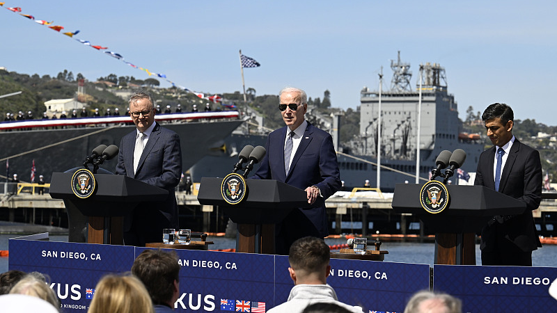 U.S. President Joe Biden, center, speaks as Australian Prime Minister Anthony Albanese, left, and British Prime Minister Rishi Sunak listen at Naval Base Point Loma in San Diego, March 13, 2023. /CFP