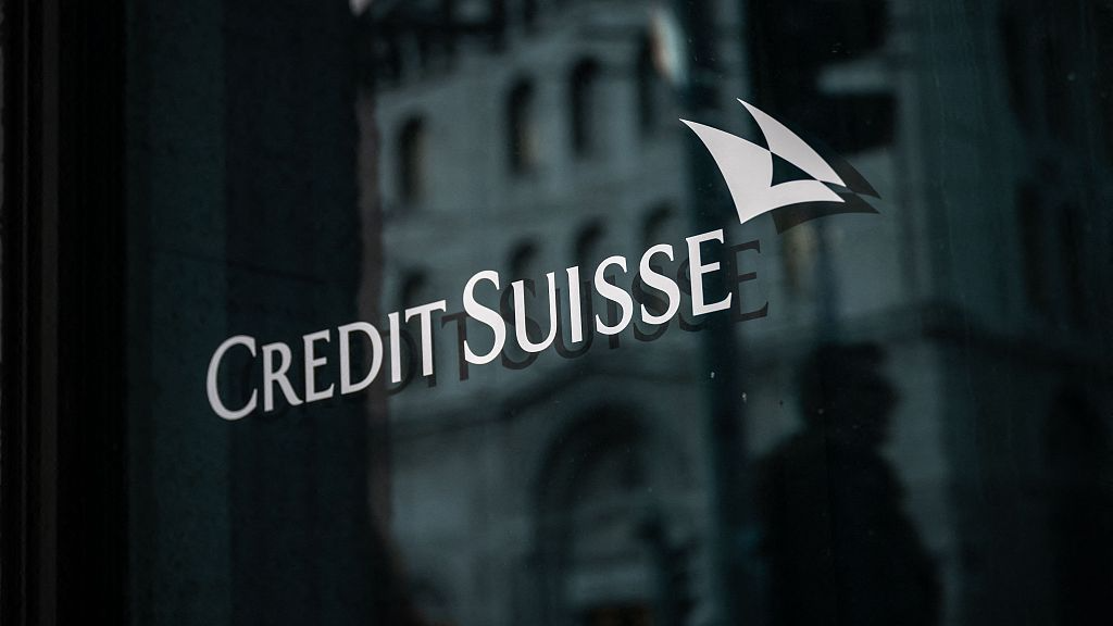 A sign of Credit Suisse bank is seen on the branch building in Geneva, March 15, 2023. /CFP