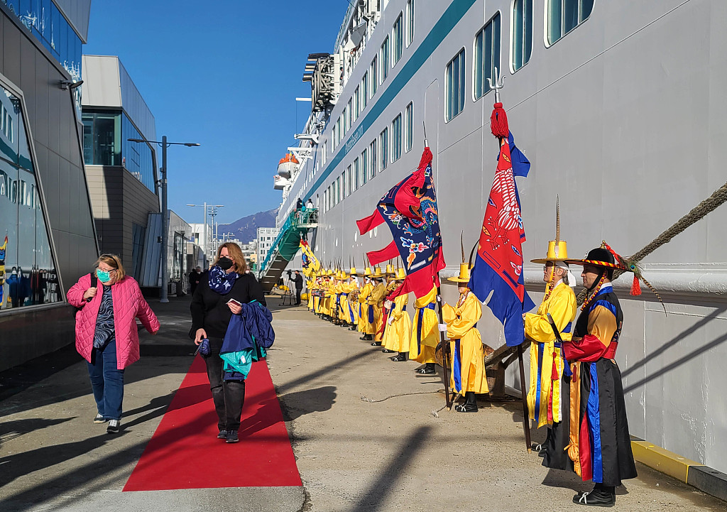 A first batch of foreign tourists entered South Korea on a cruise ship after three years. The Amadea cruise ship docked at the international cruise port, Sokcho, South Korea, March 13, 2023. /CFP