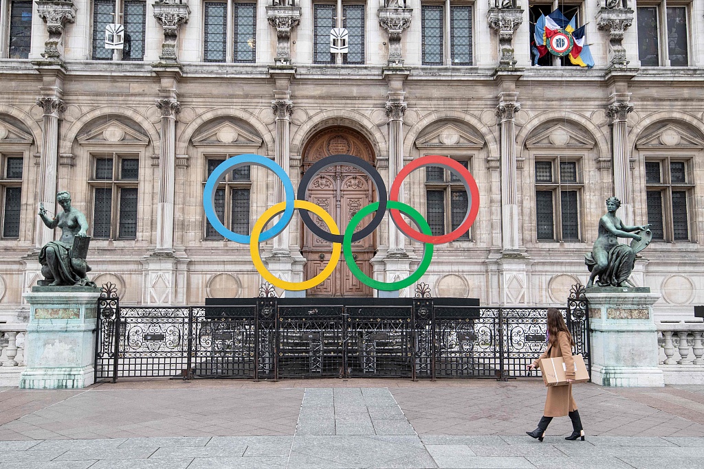 The Olympic rings on display in front of the City Hall in Paris, France, March 13, 2023. /CFP