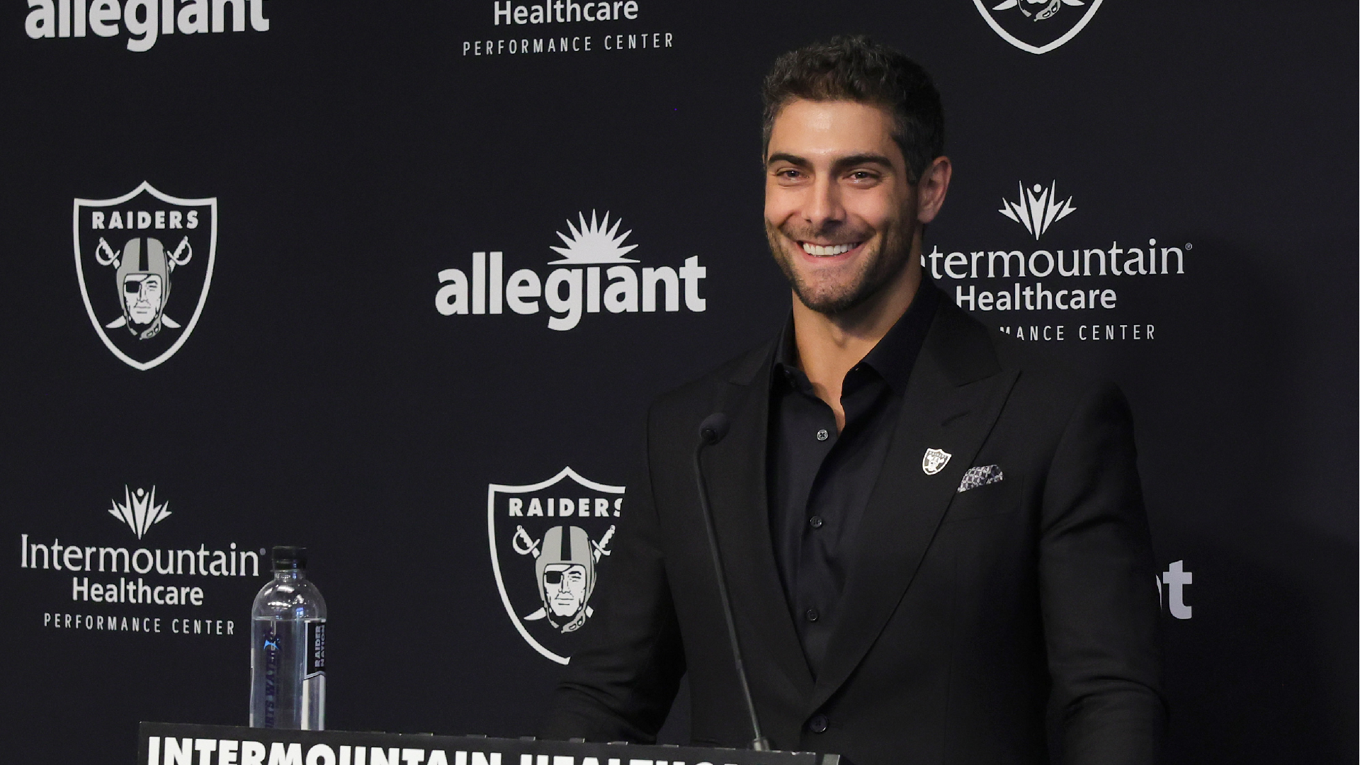 Don't know if it was planned, Jimmy Garoppolo shares hilarious Tom Brady  story during the Raiders' introductory press conference