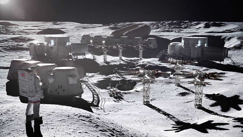 An artist's impression released by Rolls-Royce shows a Rolls Royce-built space colony on the moon. /CFP