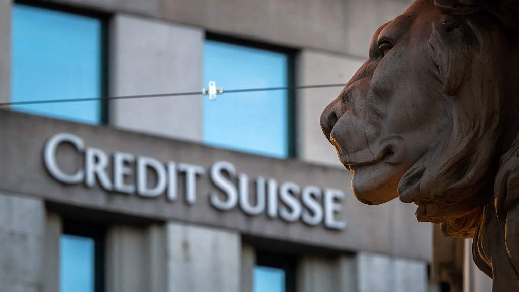 A sign of Credit Suisse bank on a branch building in Geneva, Switzerland, March 15, 2023. /CFP