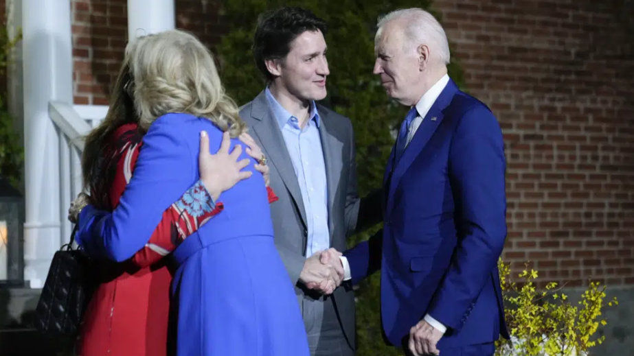 U.S. President Joe Biden and first lady Jill Biden are greeted by Canadian Prime Minister Justin Trudeau and his wife Sophie Gregoire Trudeau at Rideau Cottage  in Ottawa, Canada, March 23, 2023. /AP