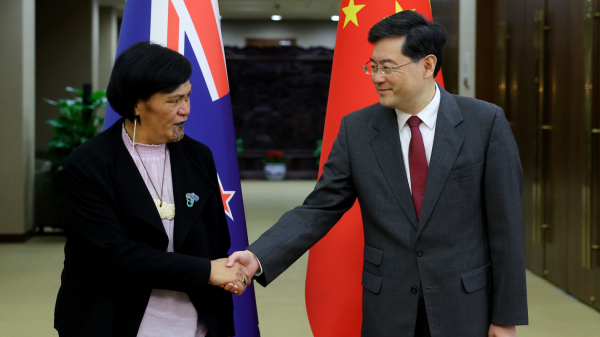 Chinese Foreign Minister Qin Gang (R) meets with New Zealand Foreign Minister Nanaia Mahuta, Beijing, China, March 24, 2023. /CFP