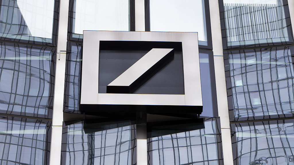 The logo of Deutsche Bank in the financial district of Frankfurt, Germany, April 9, 2018. /CFP