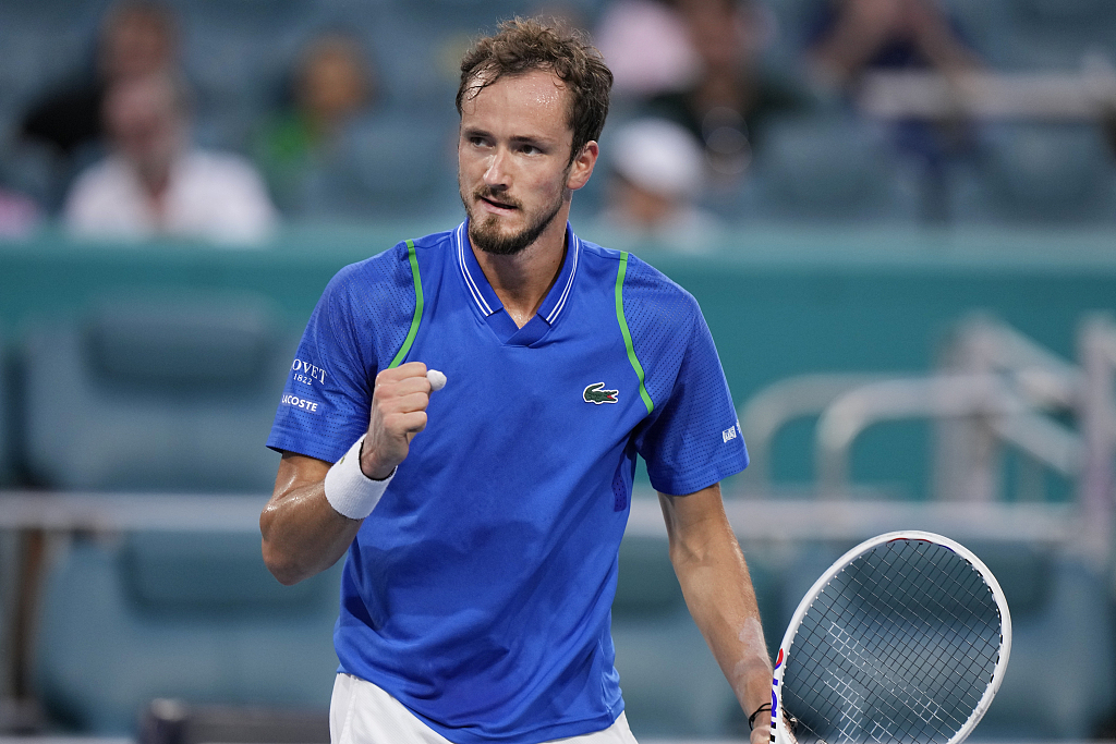Daniil Medvedev of Russia celebrates a point against Roberto Carballes Baena of Spain during the Miami Open in Florida, U.S., March 25, 2023. /CFP