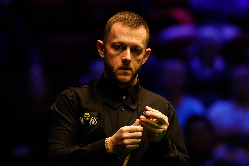 Mark Allen looks on during the first round of the Tour Championship at Bonus Arena in Hull, England, March 27, 2023. /CFP