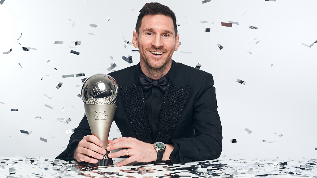 Lionel Messi wins the men's player of the year award at the Best FIFA Football Awards 2022 in Paris, France, February 27, 2023. /CFP