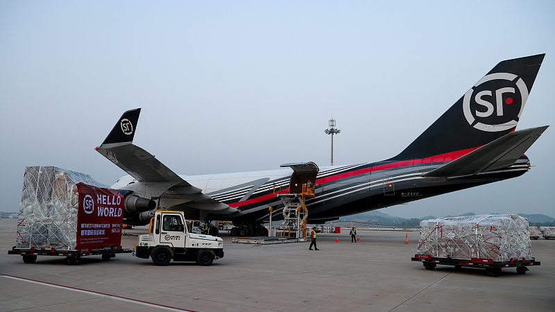 An all-cargo aircraft is loaded with 105 tonnes of freight at the Ezhou Huahu Airport in Hubei Province, April 1, 2023. /CFP