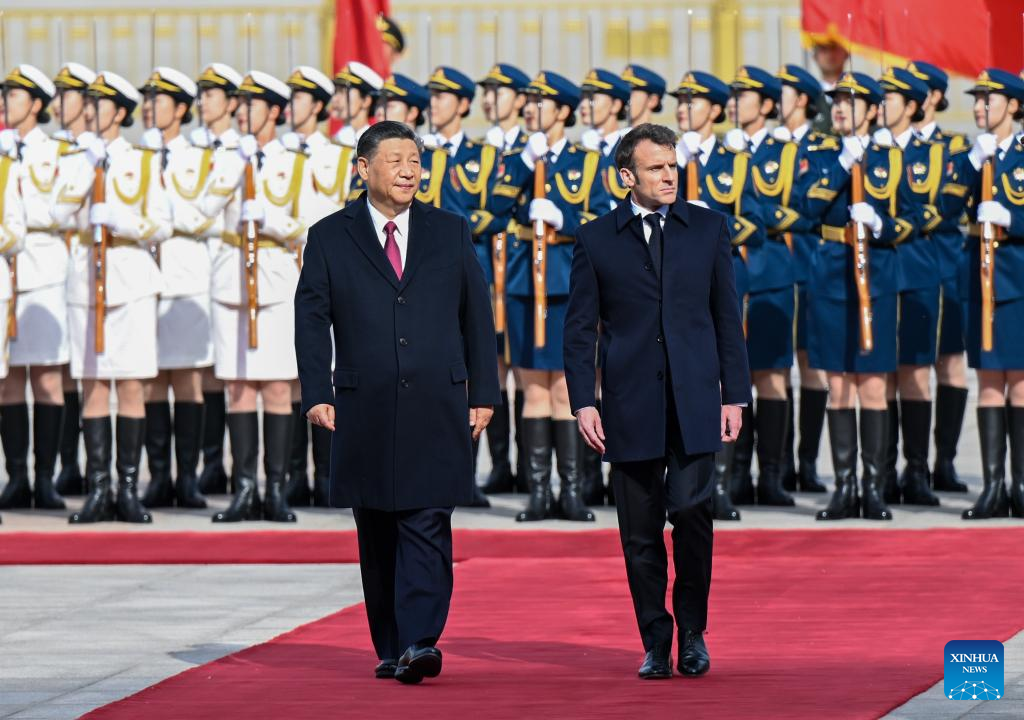 Chinese President Xi Jinping holds a welcoming ceremony for French President Emmanuel Macron at the square outside the east gate of the Great Hall of the People prior to their talks in Beijing, capital of China, April 6, 2023. /Xinhua