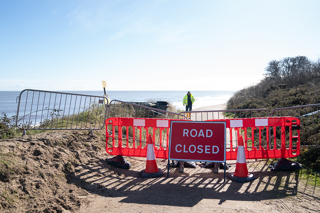 The beach road is closed at Hemsby in Norfolk, England, March 11, 2023. /CFP