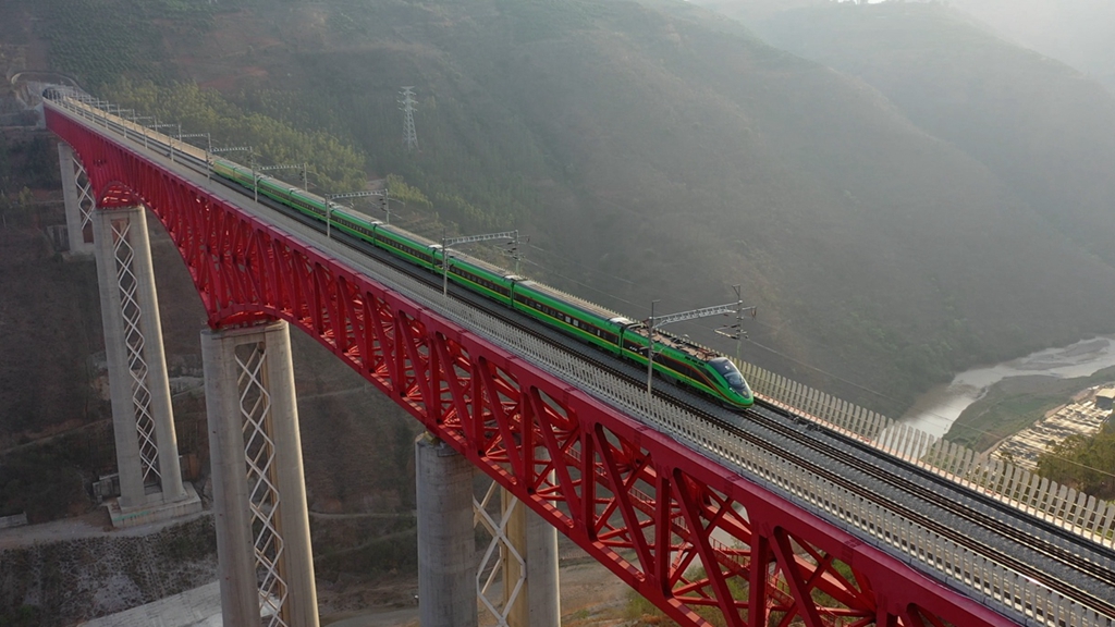 A train runs on the Chinese section of the China-Laos Railway. /China Railway Kunming Bureau