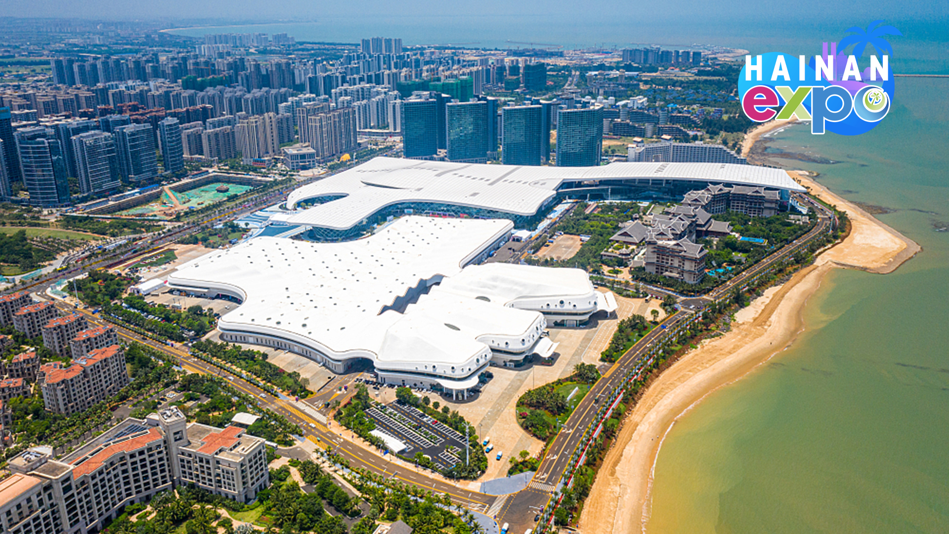 Live: Views of Hainan International Convention and Exhibition Center