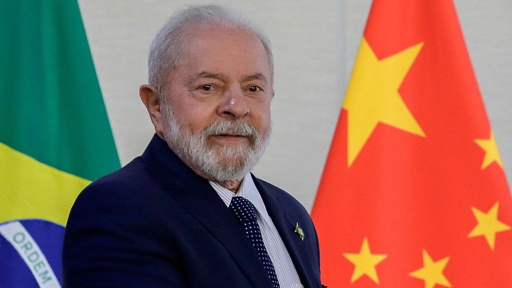 Brazil's President Luiz Inacio Lula da Silva is presented with the credentials of China's ambassador to Brazi,l Zhu Qingqiao, at Planalto Palace in Brasilia, Brazil, February 3, 2023. /Xinhua