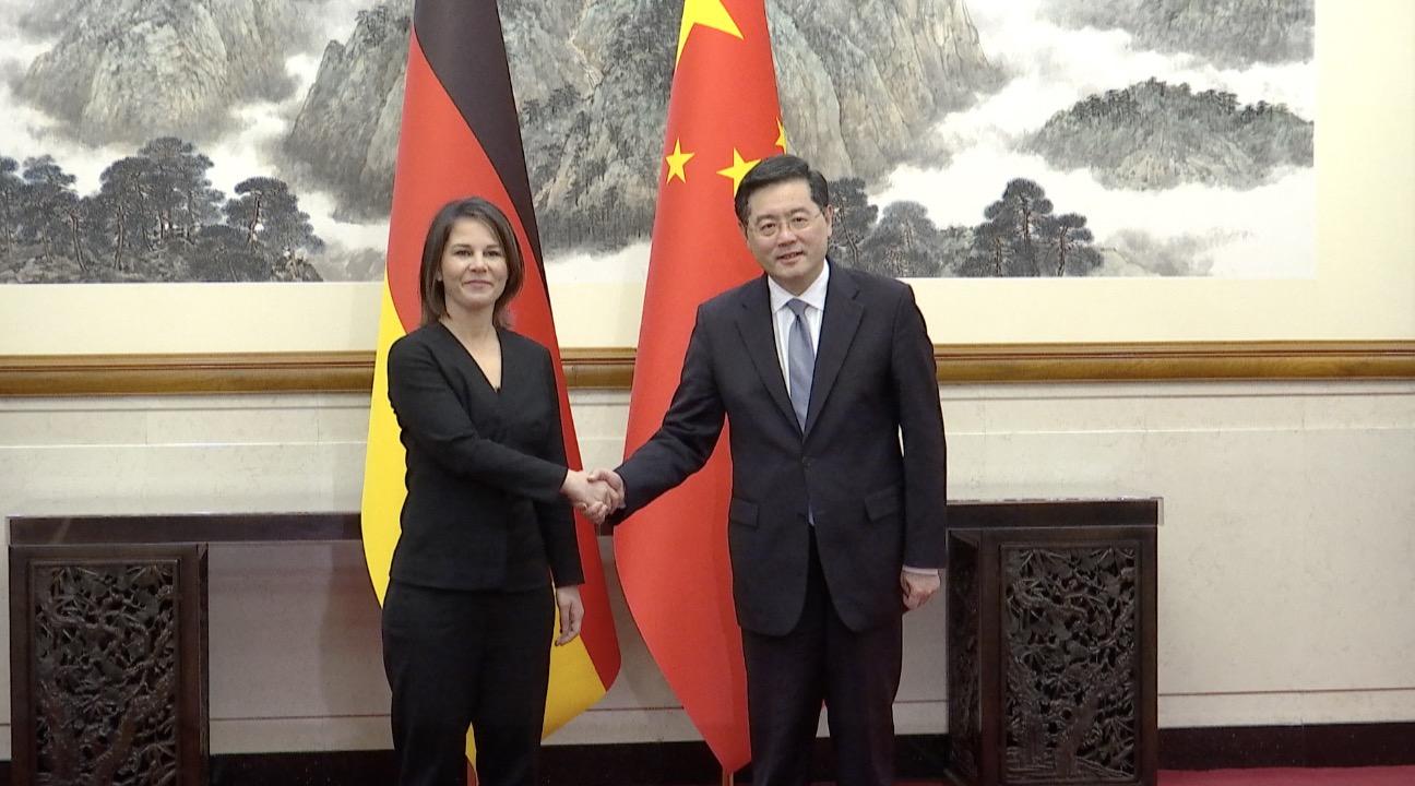 Chinese FM holds talks with German counterpart in Beijing