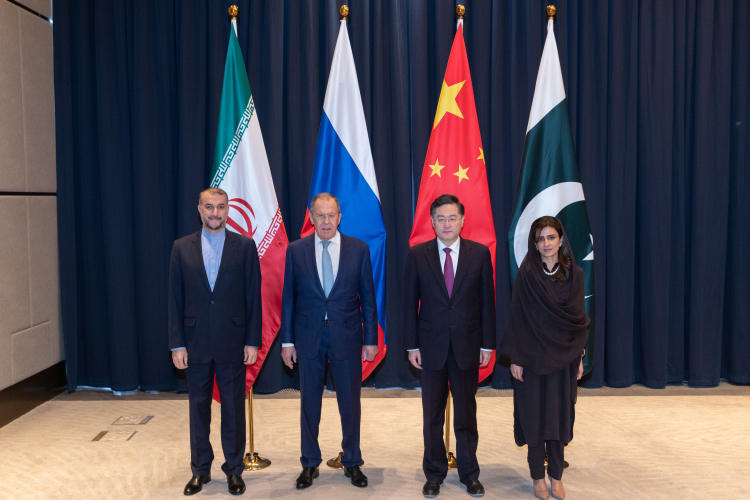 Chinese State Councilor and Foreign Minister Qin Gang (2nd, R), Russian Foreign Minister Sergei Lavrov (2nd, L), Iranian Foreign Minister Hossein Amir-Abdollahian (1st L) and Pakistan's Minister of State for Foreign Affairs Hina Rabbani Khar pose for a group photo before the second informal meeting of foreign ministers of China, Russia, Pakistan and Iran on the Afghan issue in Samarkand, Uzbekistan, on April 13, 2023. /Xinhua
