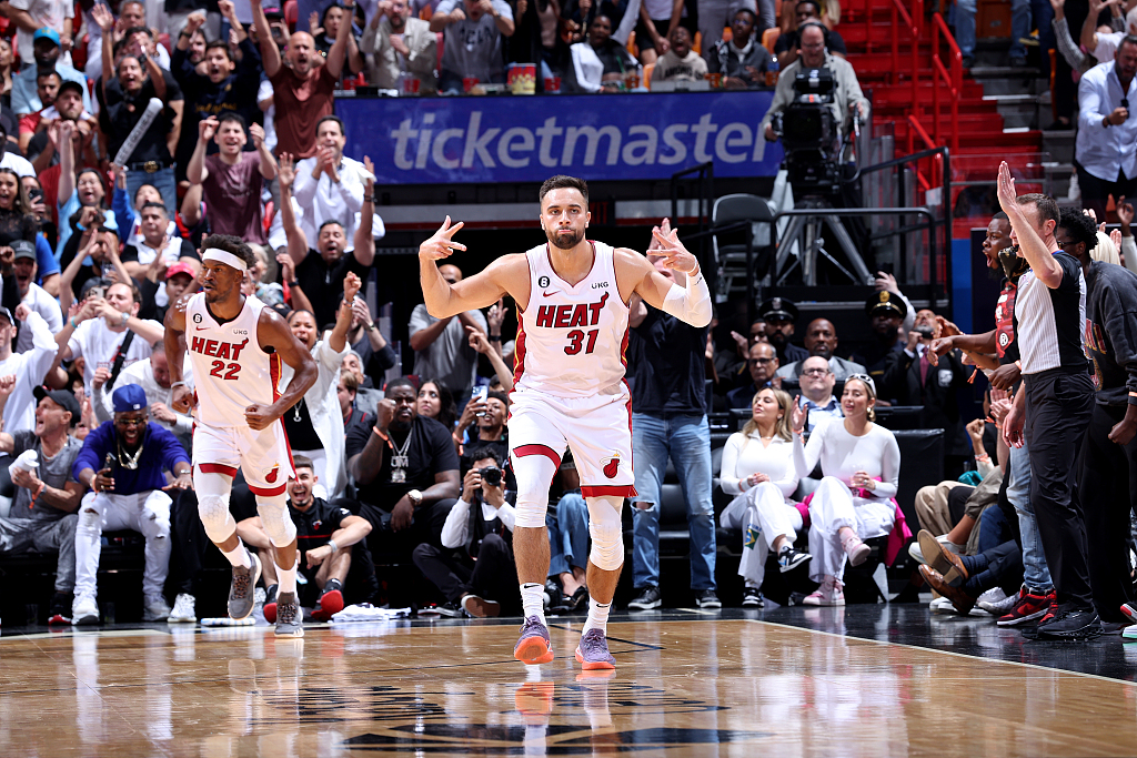 Max Strus (#31) of the Miami Heat reacts after making a 3-pointer in the NBA Eastern Conference play-in tournament game against the Chicago Bulls at the Kaseya Center in Miami, Florida, U.S., April 14, 2023. /CFP