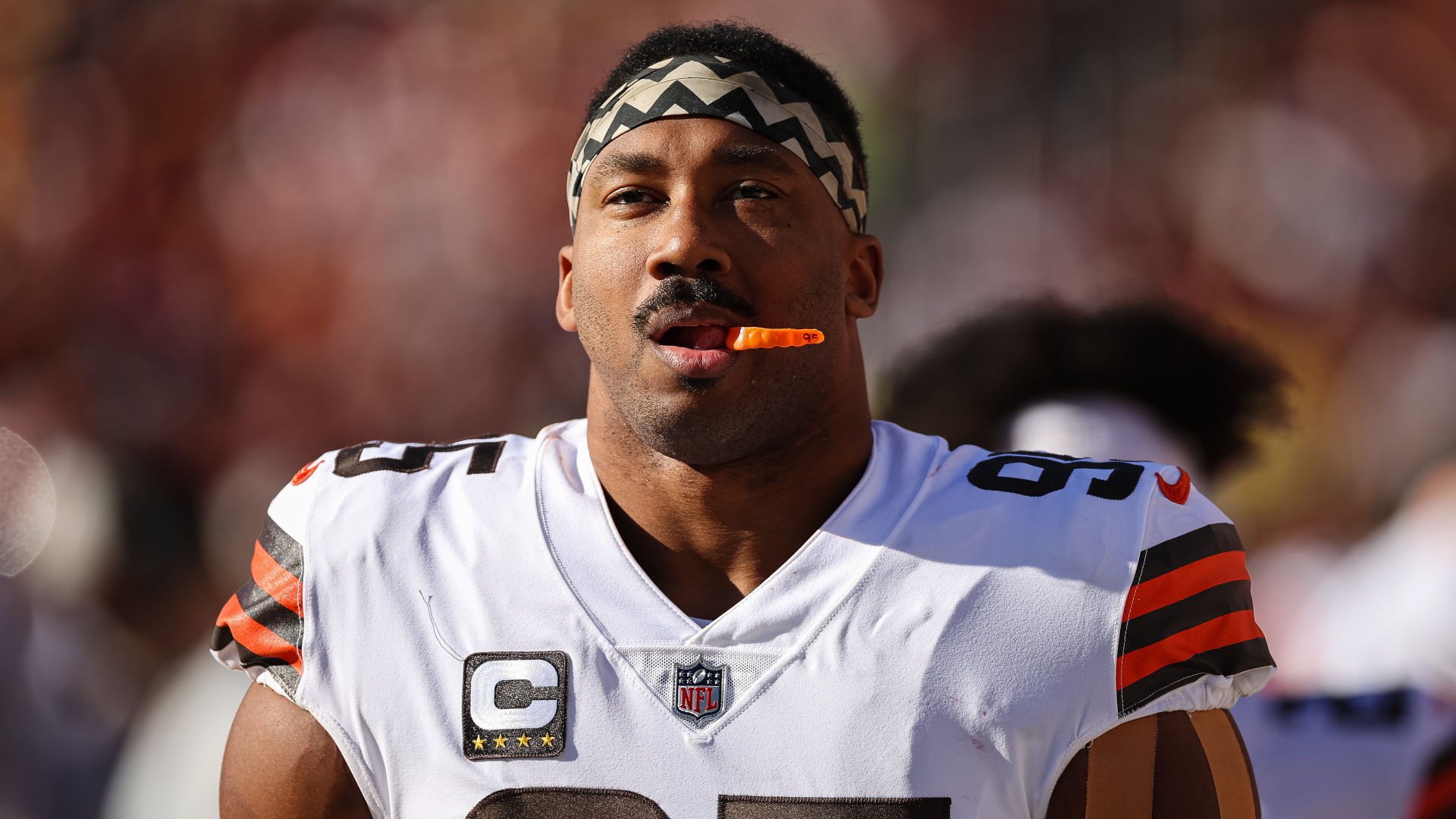 Browns' DE Myles Garrett announces 'retirement' from Pro Bowl - CGTN