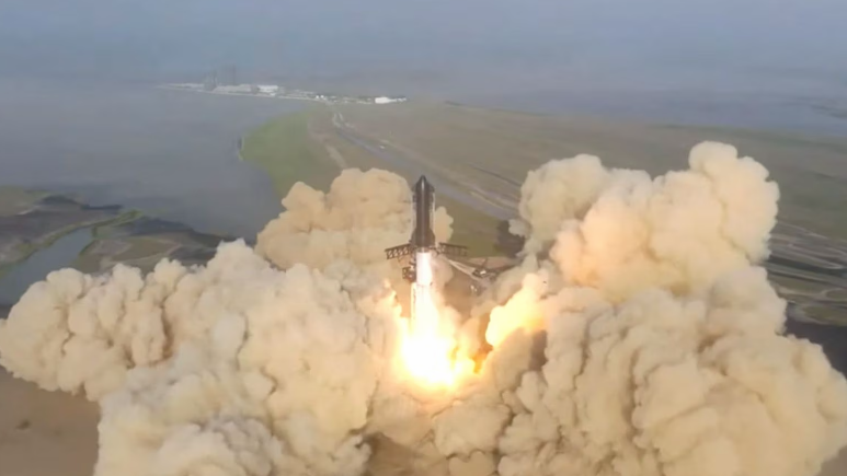 SpaceX's next-generation Starship spacecraft atop its powerful Super Heavy rocket lifts off from the company's Boca Chica launchpad on a brief uncrewed test flight near Brownsville, Texas, U.S. April 20, 2023 in a still image from video. /Reuters