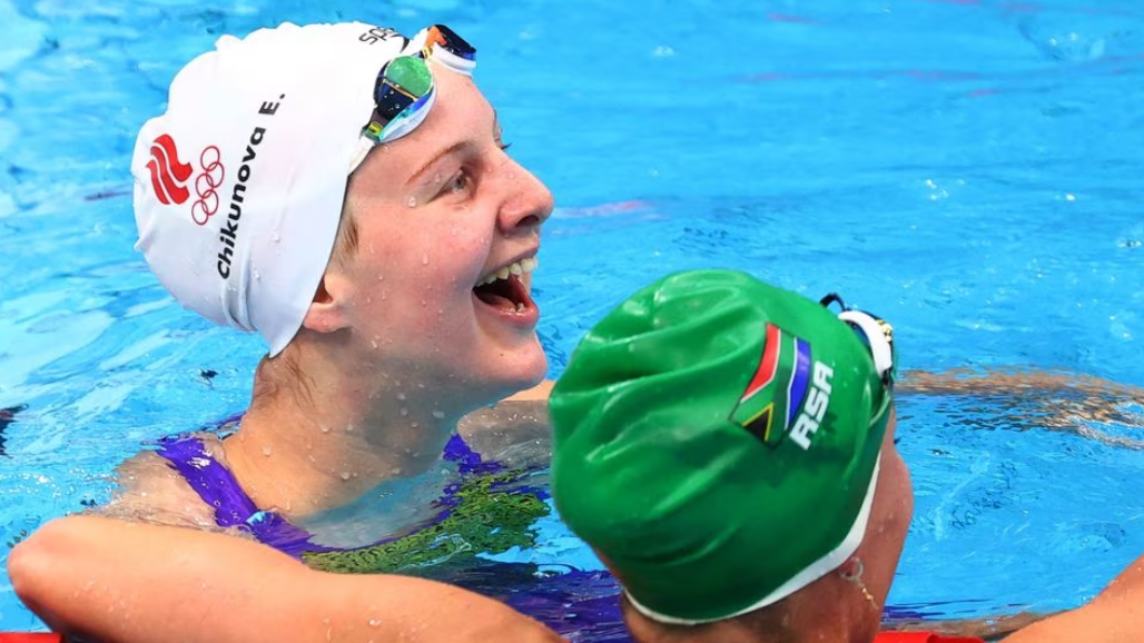 Chikunova sets 200m breaststroke world record in Kazan