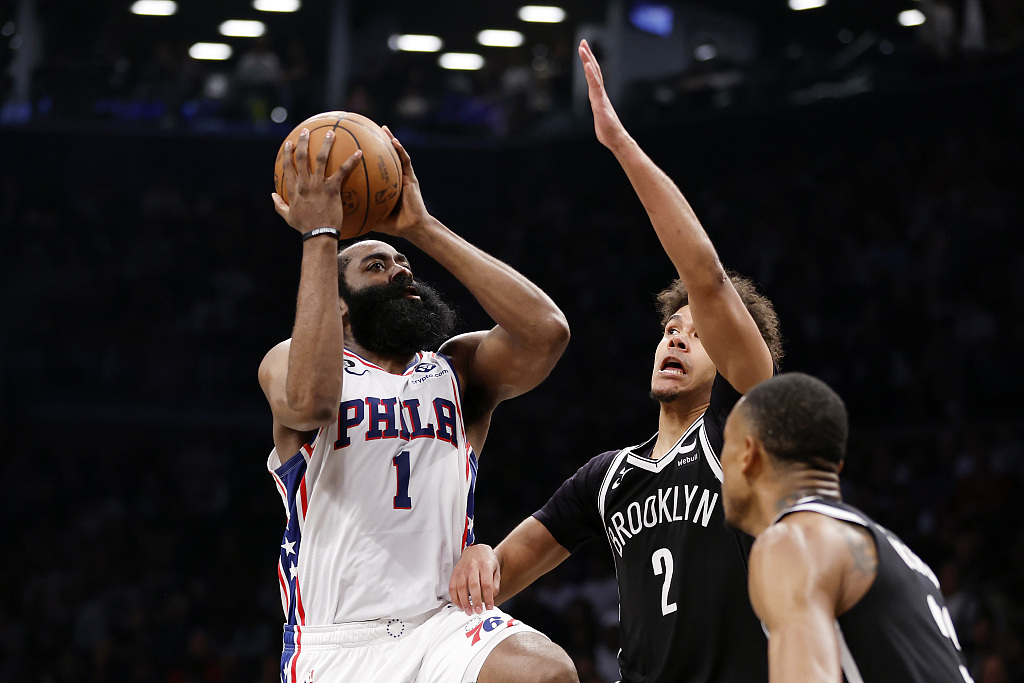 James Harden (#1) of the Philadelphia 76ers drives toward the rim in Game 4 of the NBA Eastern Conference first-round playoffs against the Brooklyn Nets at the Barclays Center in Brooklyn, New York, April 22, 2023. /CFP
