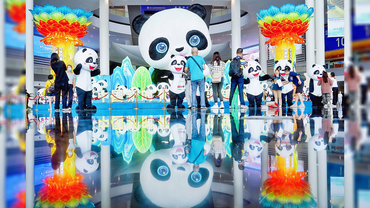 Pandas are featured at the 18th Western China International Fair, Chengdu, southwest China's Sichuan Province, September 17, 2021. /CFP