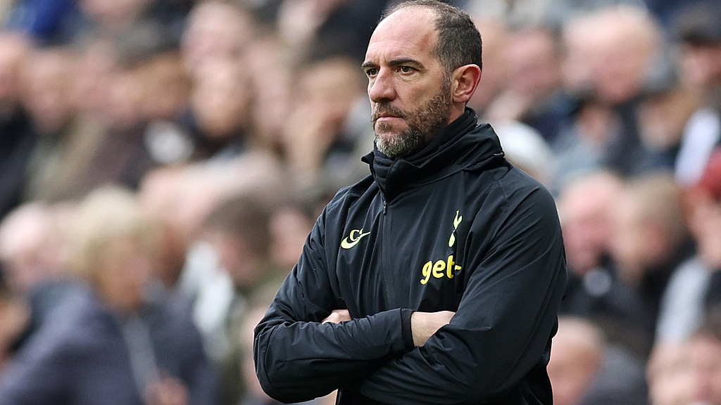 Cristian Stellini during the Premier League clash between Newcastle United and Tottenham Hotspur at St. James Park in Newcastle, England, April 23, 2023. /CFP