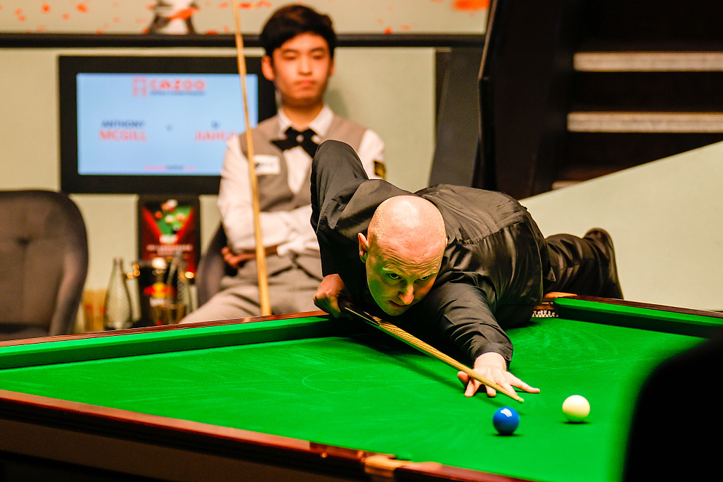 Anthony McGill during the quarterfinal at the World Snooker Championship at the Crucible Theatre in Sheffield, England, April 26, 2023. /CFP