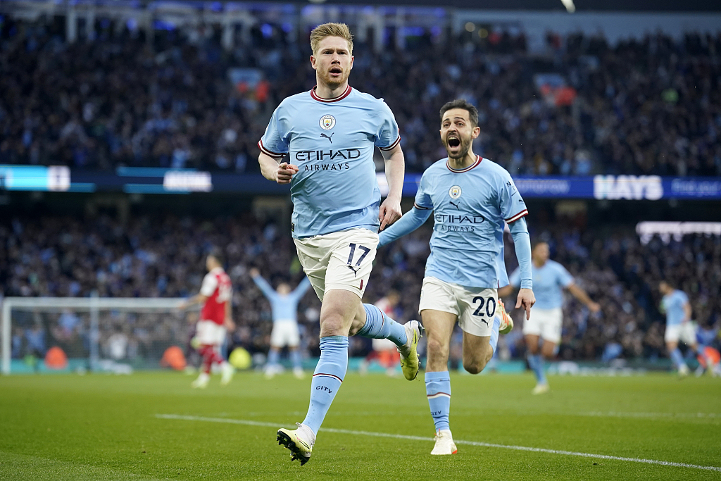 Manchester City's Kevin De Bruyne reacts after scoring the opening goal during their Premier League clash with Arsenal at the Etihad Stadium in Manchester, England, April 26, 2023. /CFP 