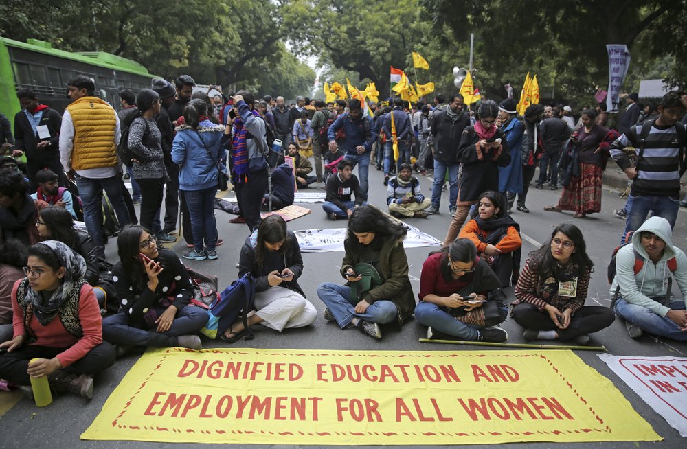 Indian students from various student organizations participate in a protest rally in New Delhi, India, February 7, 2019./ Altaf Qadri/AP