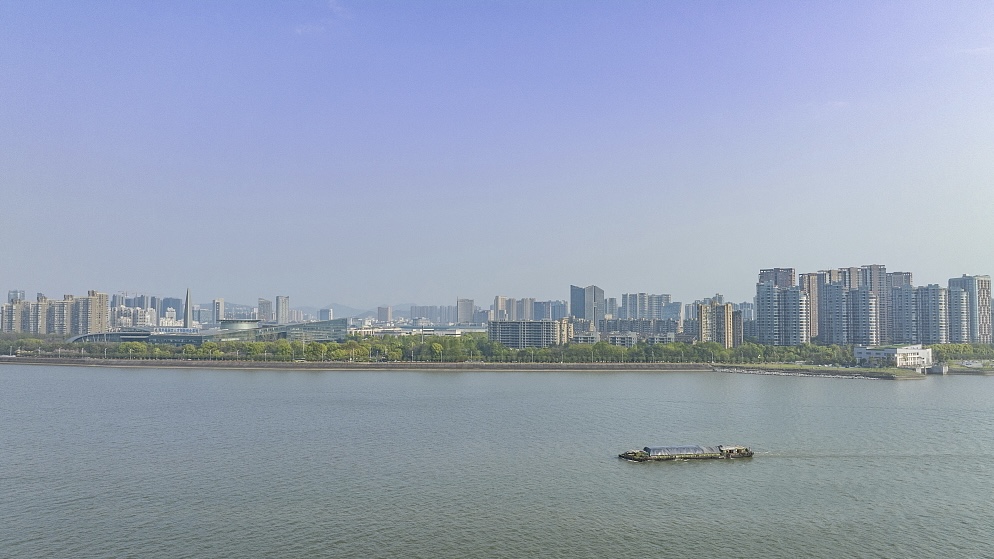 Live: A fascinating view of the Qiantang River in E China's Zhejiang Province – Ep. 2