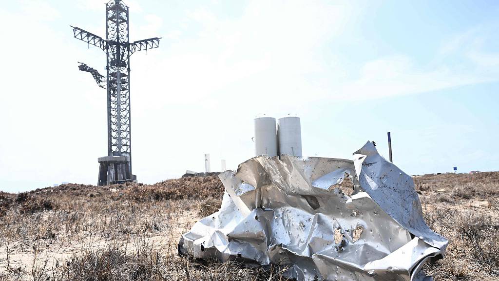 Debris litters the ground after the SpaceX Starship lifted off on April 20 for a flight test from Starbase in Boca Chica, Texas, April 22, 2023. /CFP