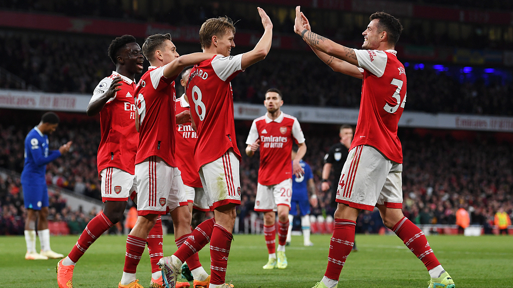 Arsenal players celebrate after a goal during their Premier League match against Chelsea in London, UK, May 2, 2023. /CFP