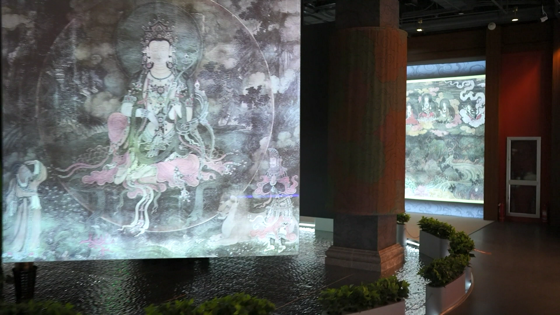 Digital technology brings new life to cultural relics at Fahai Temple Mural Art Center in Beijing. /CGTN