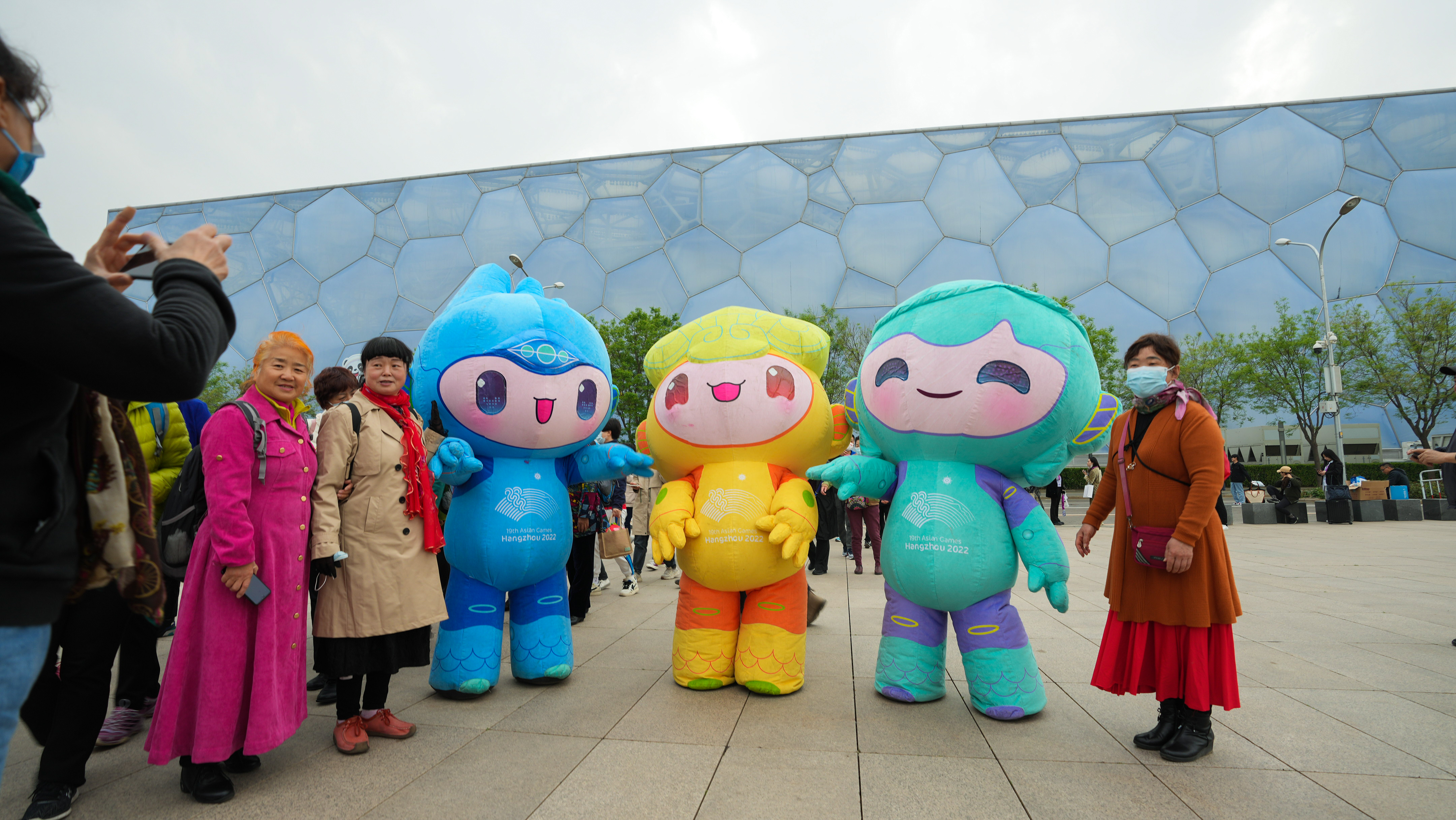 Activities held in Beijing promoting the Hangzhou Asian Games