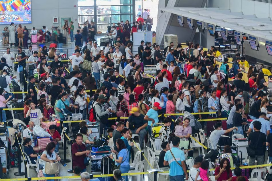Ninoy Aquino International Airport in Manila, January 2, 2023. /Reuters