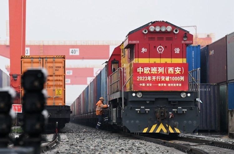A China-Europe freight train is pictured at Xi'an International Port in Xi'an, northwest China's Shaanxi Province, March 23, 2023. /Xinhua