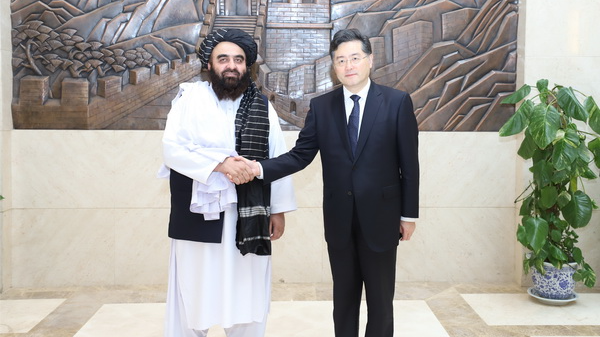Chinese State Councilor and Foreign Minister Qin Gang (R) meets with Amir Khan Muttaqi, acting foreign minister of the Afghan interim government in Islamabad, Pakistan, May 6, 2023. /Chinese Foreign Ministry