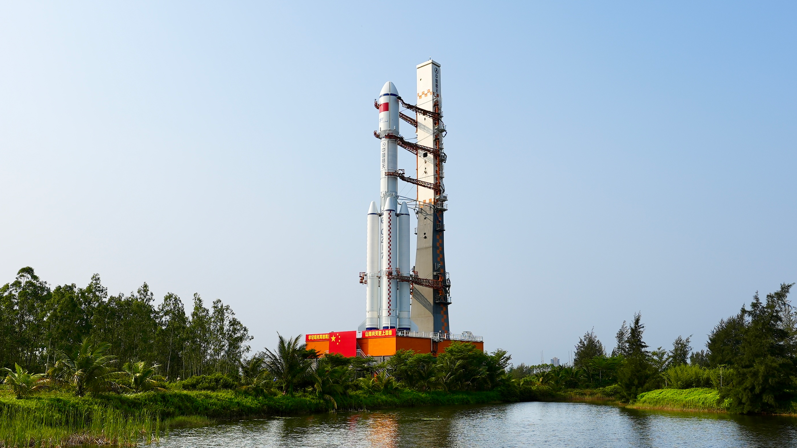  Tianzhou-6 cargo spacecraft was vertically transported to the launchpad at Wenchang Spacecraft Launch Site in south China's Hainan Province, May 7, 2023. /CGTN