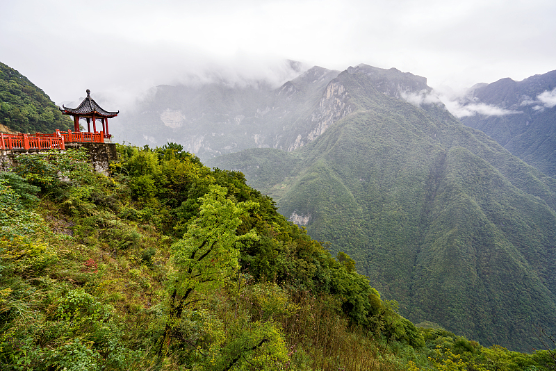 Located in Chongqing, the Wulipo National Nature Reserve connects with the Shennongjia World Natural Heritage Site. /CFP