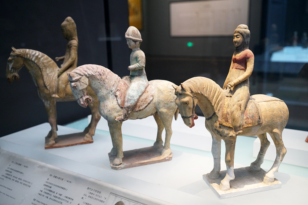 Terracotta figurines unearthed from Daming Palace in Xian, Shaanxi /CFP