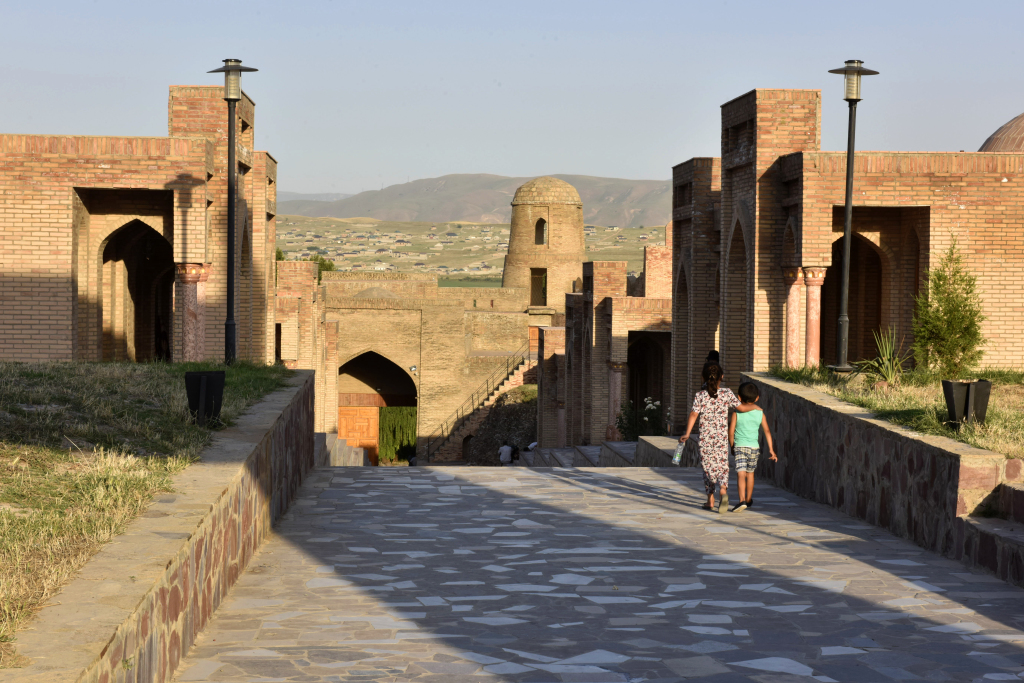 Visitors walk inside the Hisor Fortress in Tajikistan. /CFP