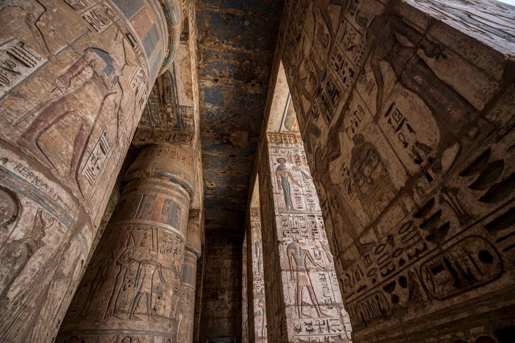 This picture taken on April 10, 2021 shows a view of a portico at the Mortuary Temple of Ramses III in Medinet Habu, Egypt. /CFP