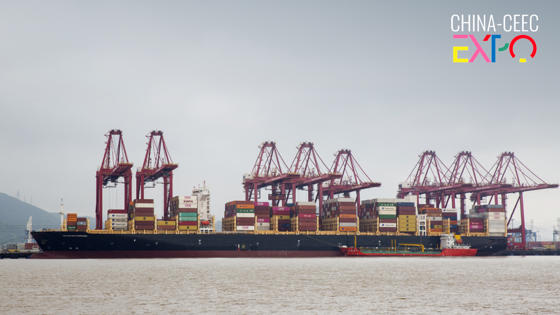 In pictures: China's Ningbo Zhoushan port